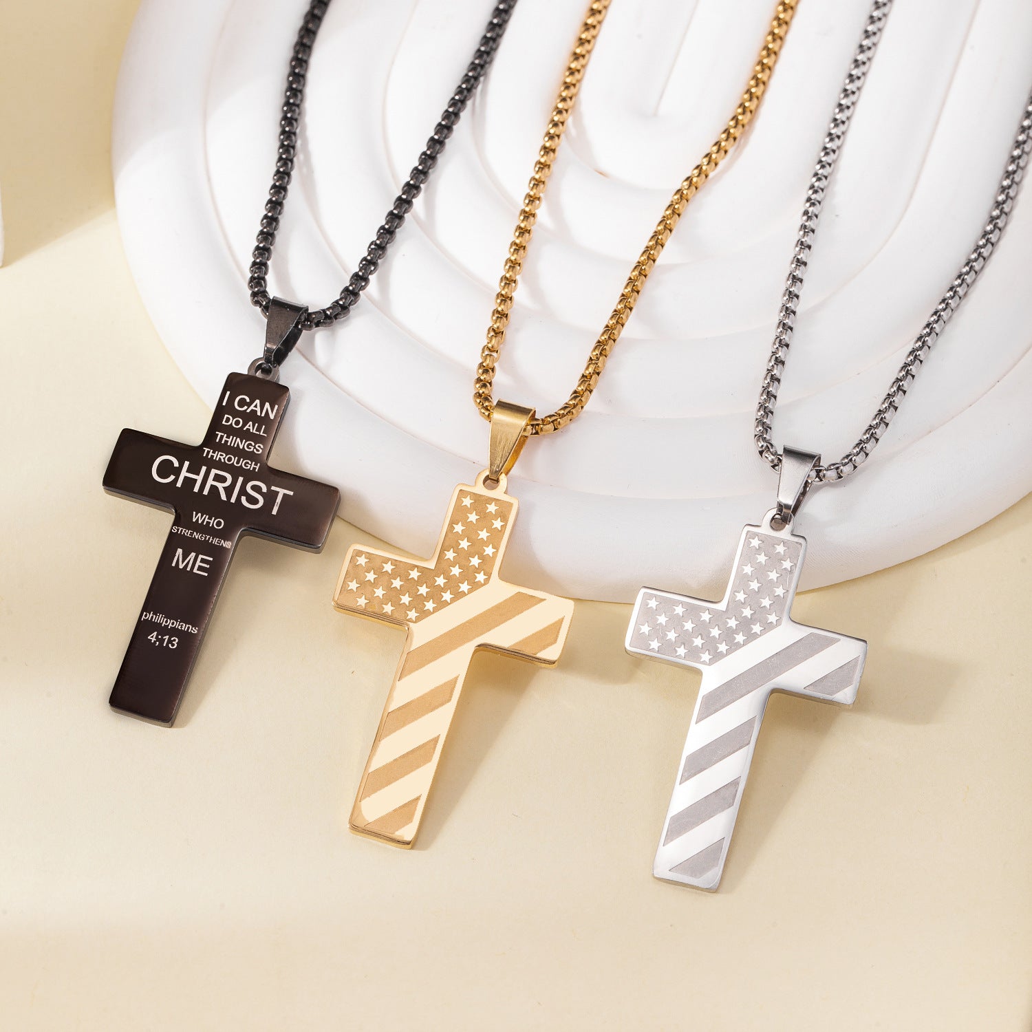 Men's Fashion Hip-hop Fashion Titanium Steel Electroplated Cross Pendant Necklace