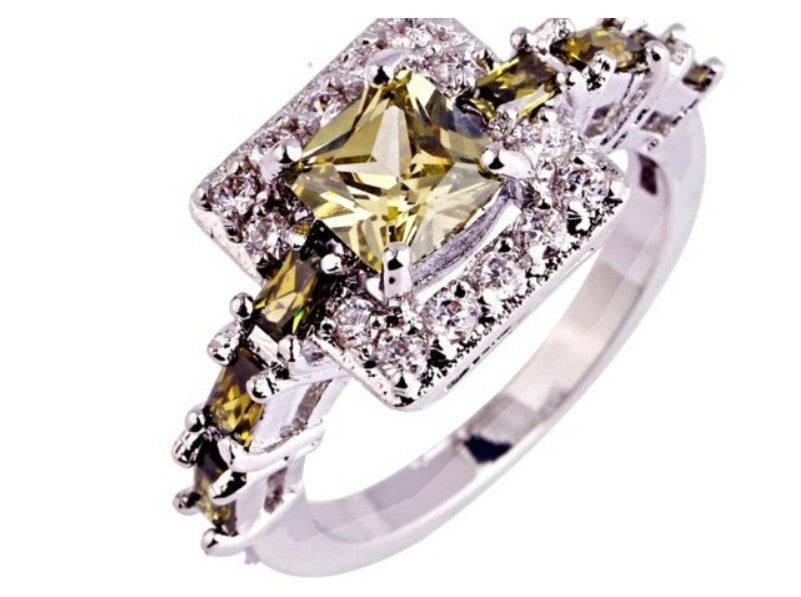 Popular Diamond Crystal Ring