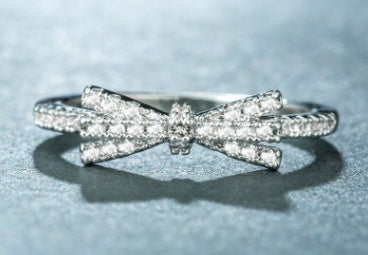 Fashion literary and diamond-encrusted bow ring Simple strips and tail ring ring student jewelry
