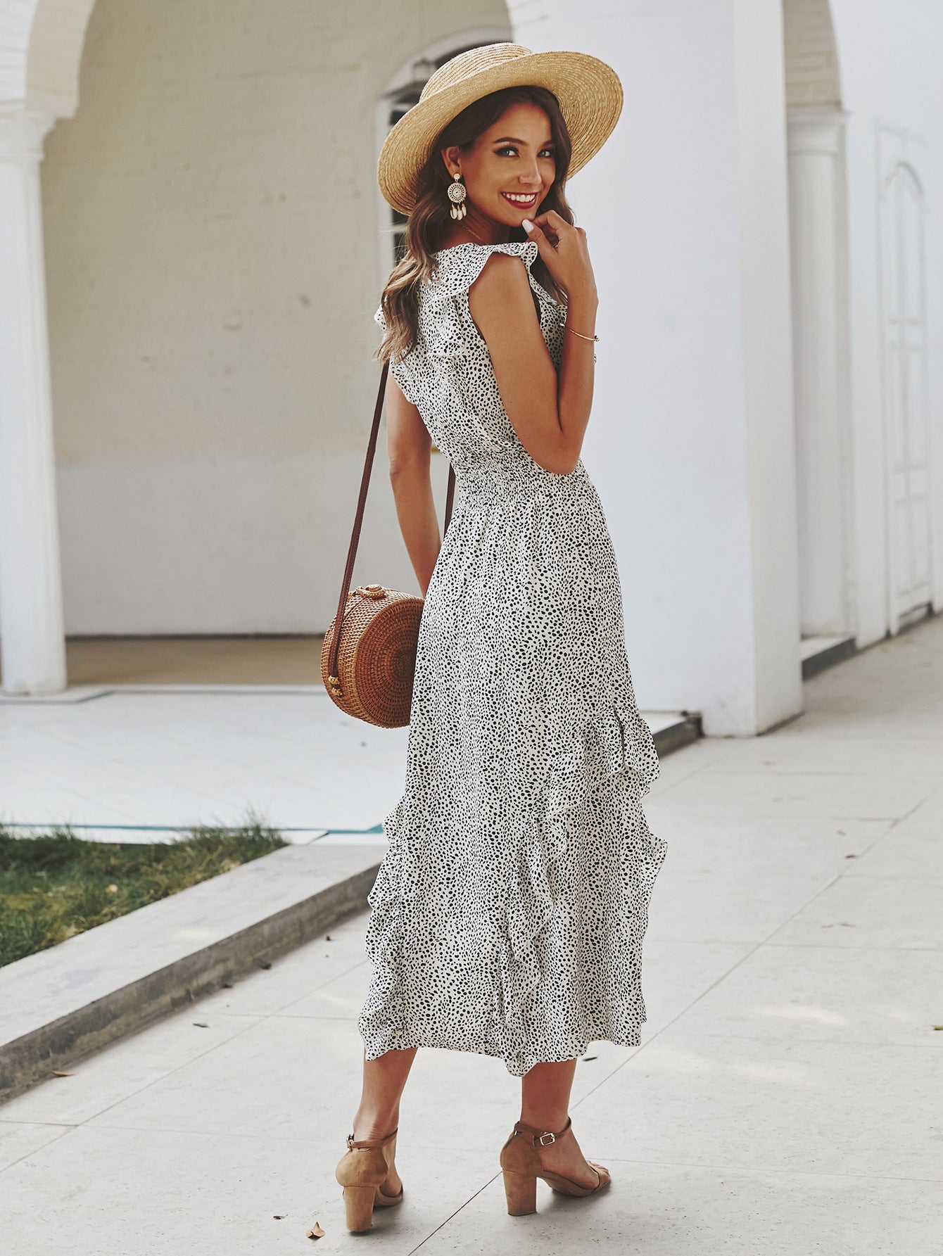 New spring and summer ruffle dress