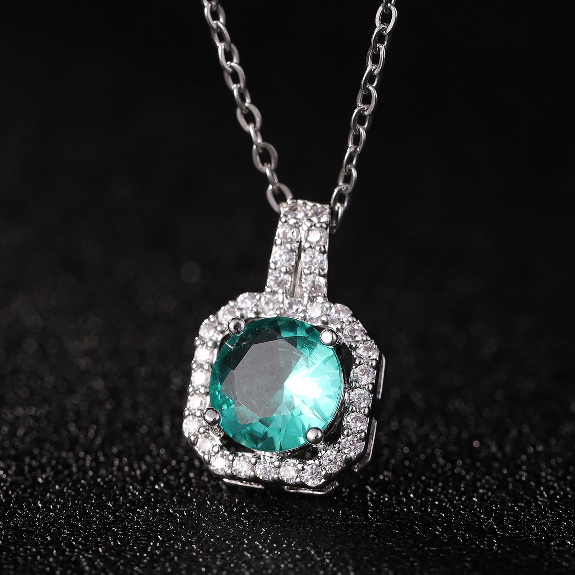 Perfume Bottle Pendant Necklace Women's Full Diamond
