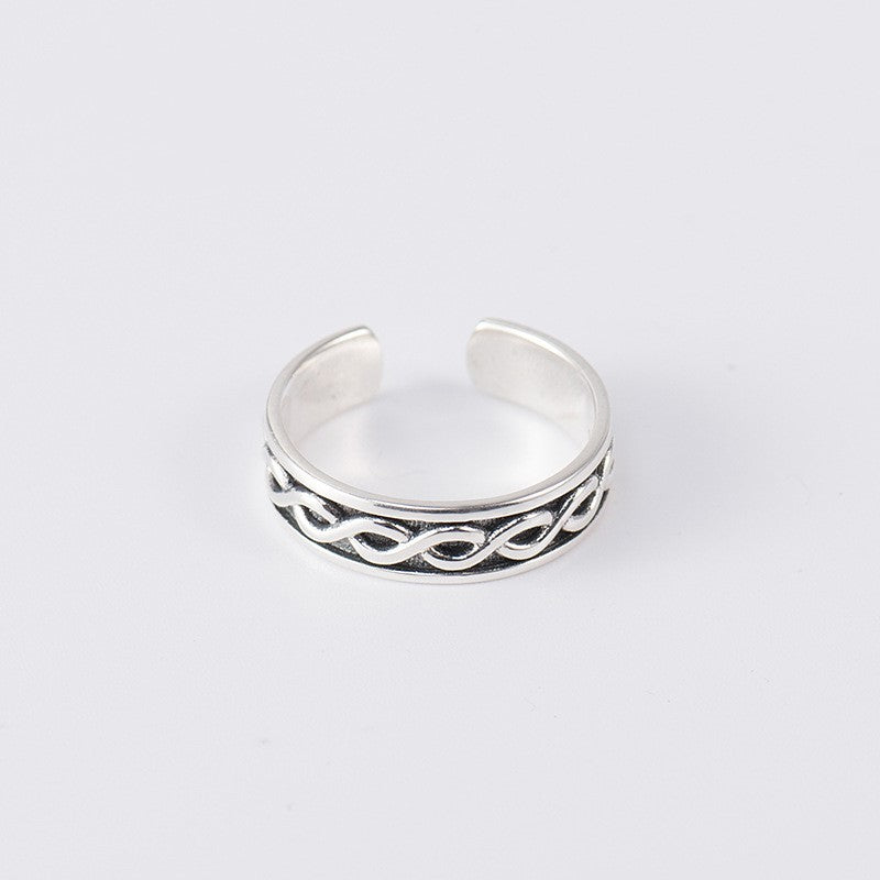 Vintage distressed silver ring ladies