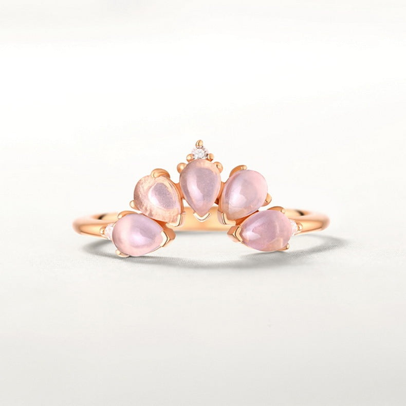 Petals can be combined with rings