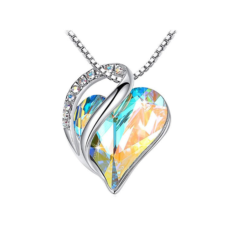 New Hot Sell Heart Shaped Crystal Pendant