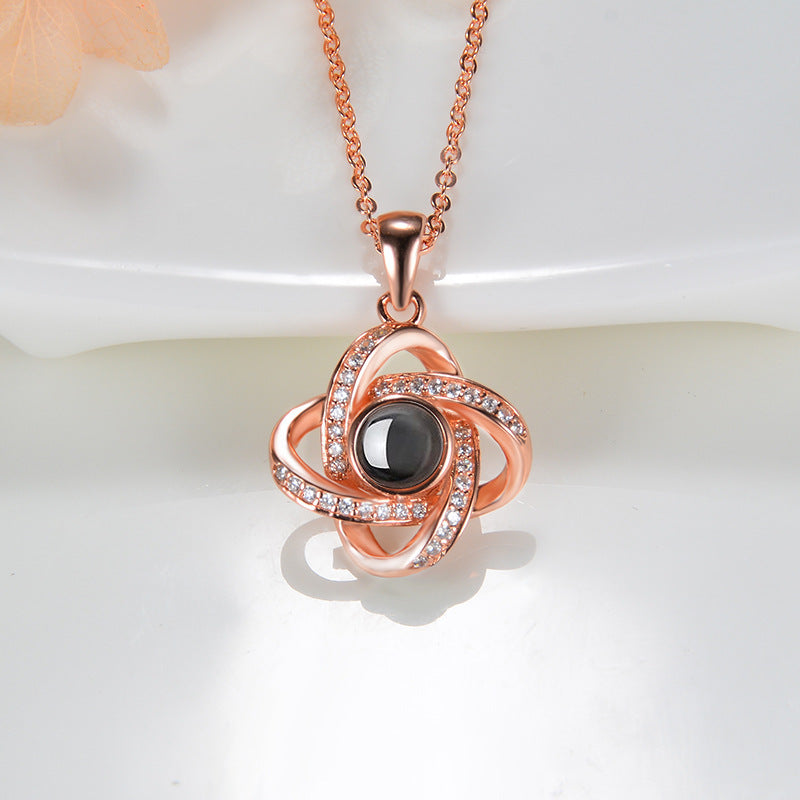 European And American Necklace Women's Clover Necklace