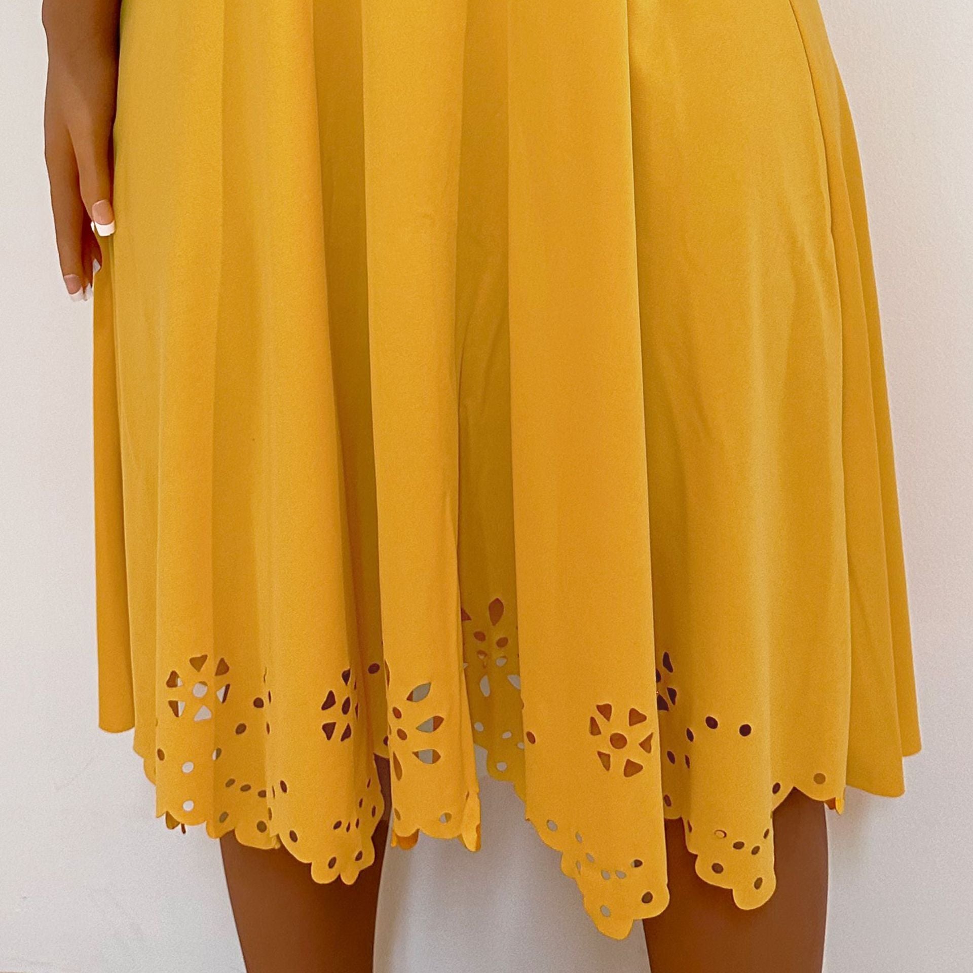 European And American Burnt Flower Hollow-out Cinched Short Sleeve Large Swing Solid Color Dress