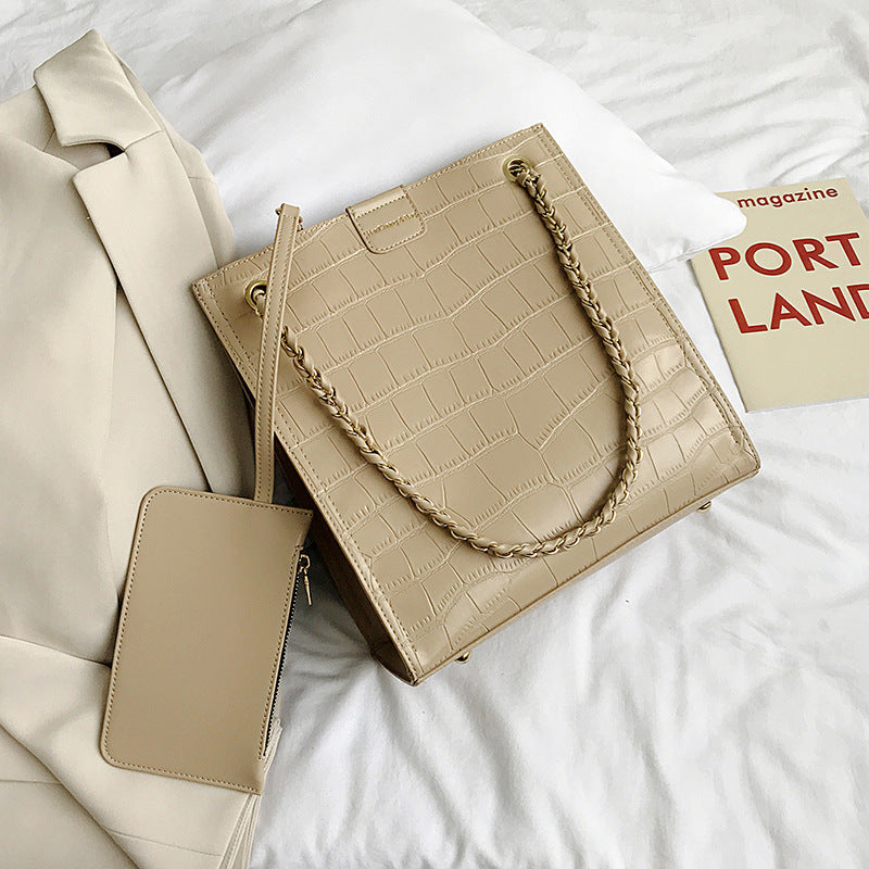 Chain all-match tote bag