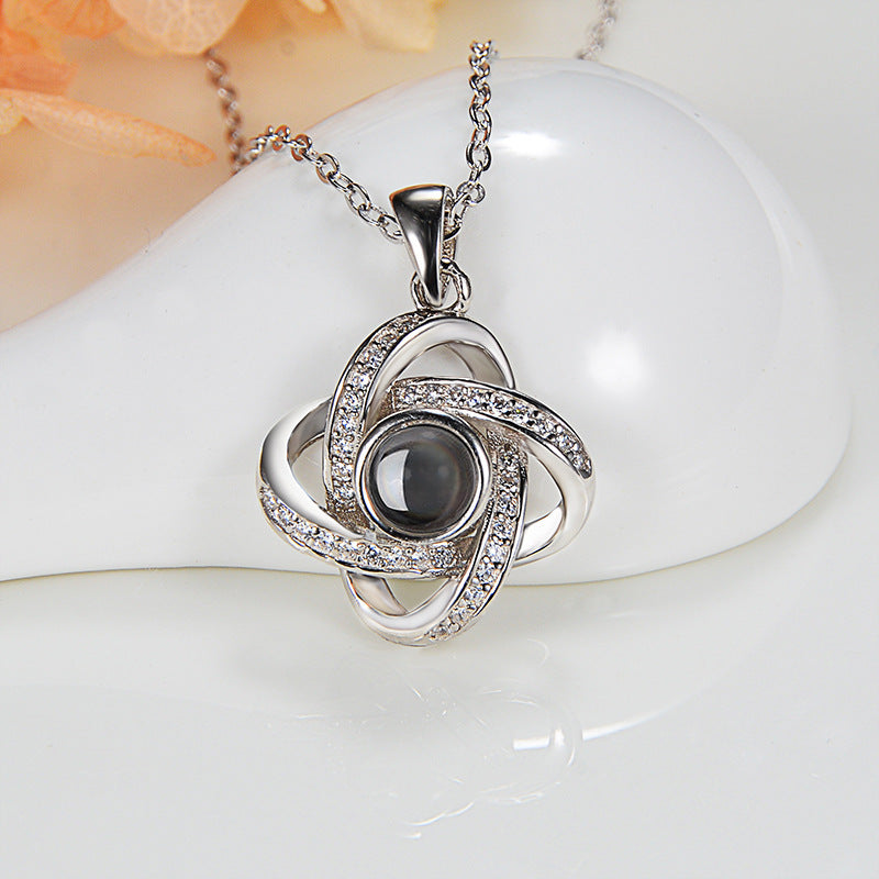 European And American Necklace Women's Clover Necklace