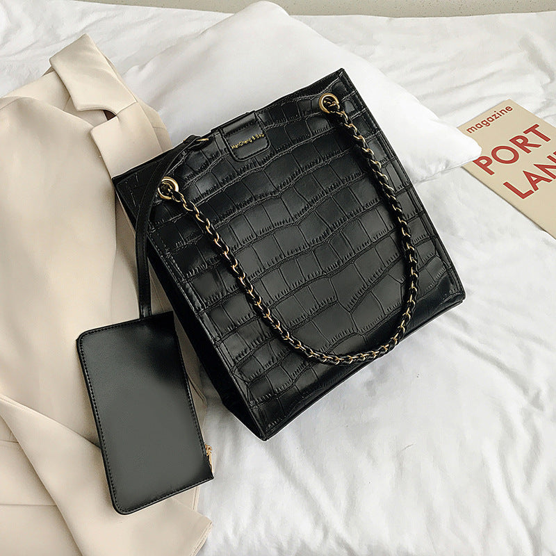 Chain all-match tote bag