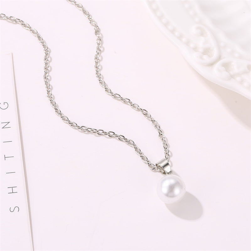 Pearl necklace