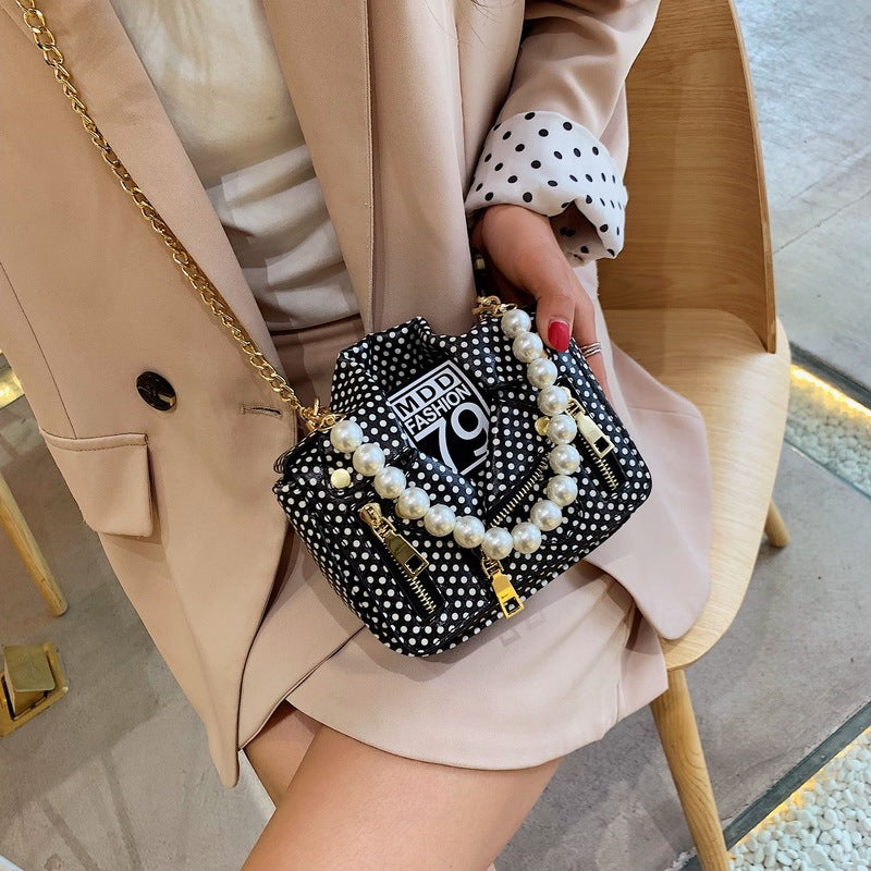 Clothes pearl handbag