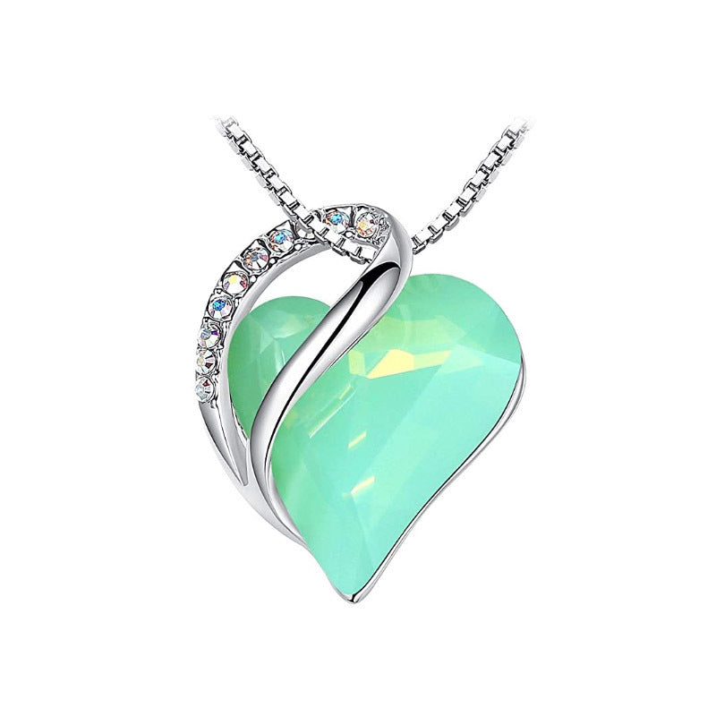 New Hot Sell Heart Shaped Crystal Pendant