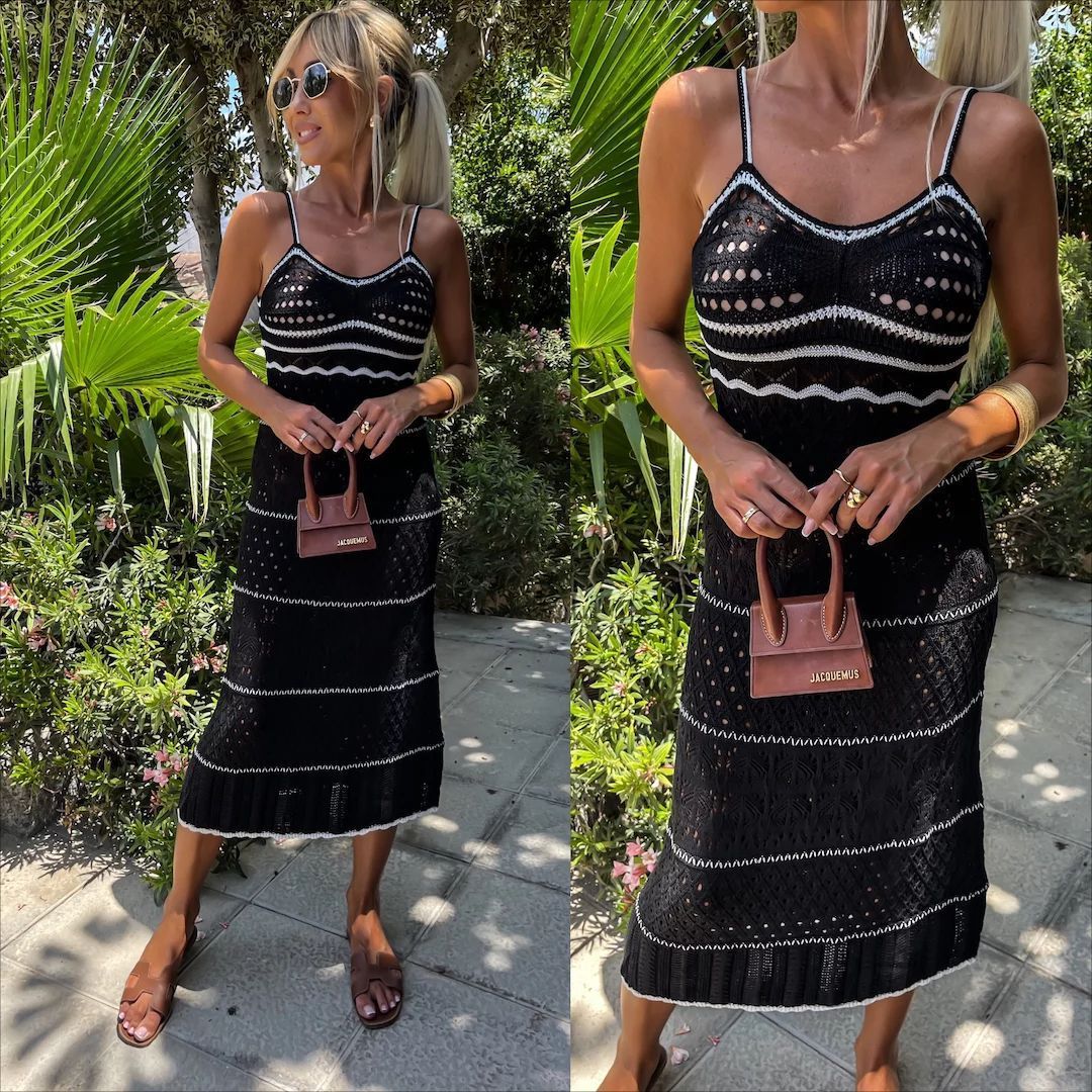 Amoi Fake Slim V-neck Knitted Cutout Sling Dress