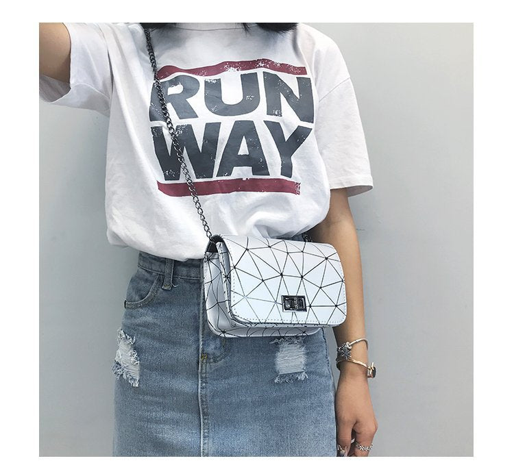 Chain crossbody bag