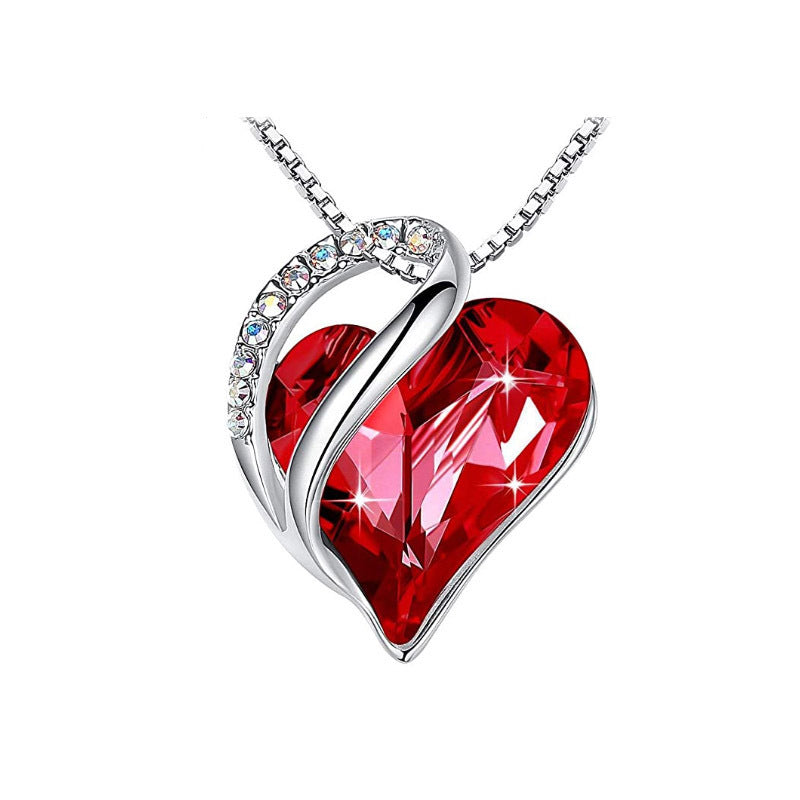 New Hot Sell Heart Shaped Crystal Pendant
