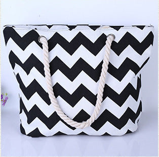 Versatile Navy Rope Sleek Canvas Shoulder Bag