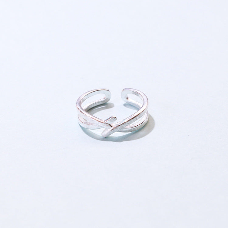 Bow line men's and women's rings