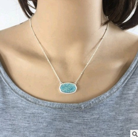 Electroplated silver resin alloy necklace short necklace chain plating effect color resin necklace
