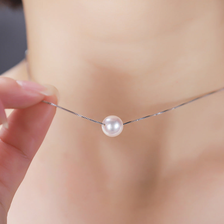 Minute pearl necklace