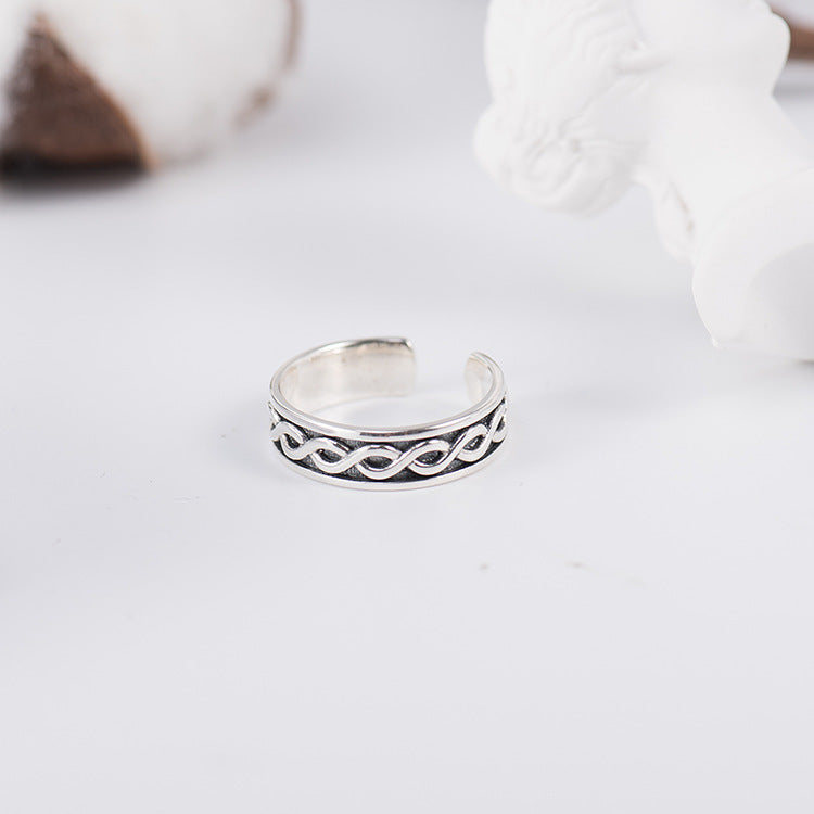 Vintage distressed silver ring ladies