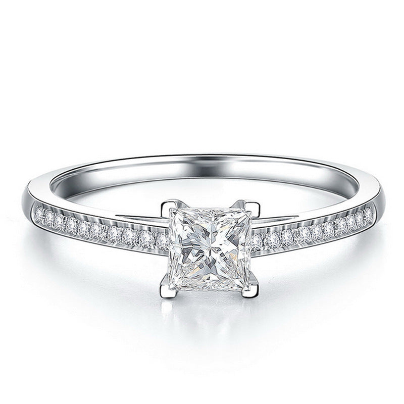 Simple Fashion Four-claw High Simulation Diamond Ring For Women
