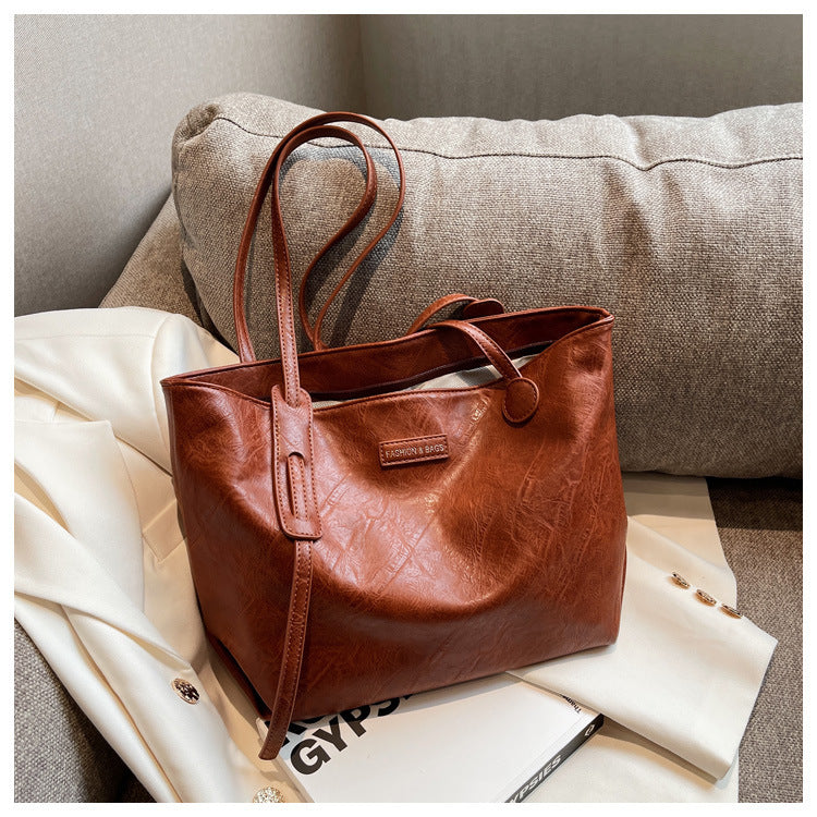 Leisure Retro Commuter Tote Bag