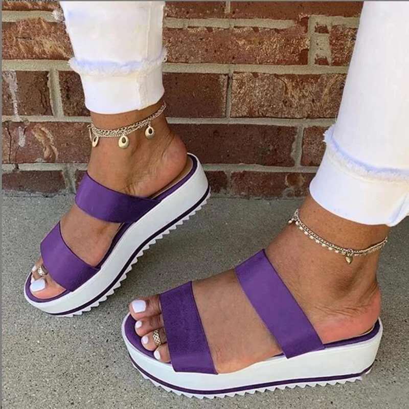Summer Sandals Women's Fashion Thick Soled Sponge Cake Large Size Slippers