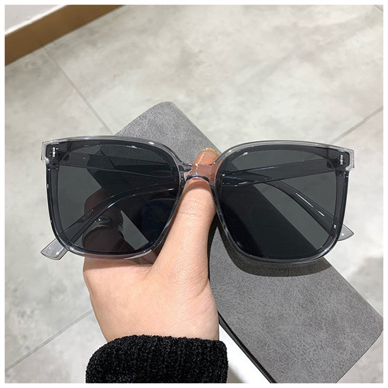 New Glasses Men And Women Sunglasses Black Frame Sunglasses - Lena