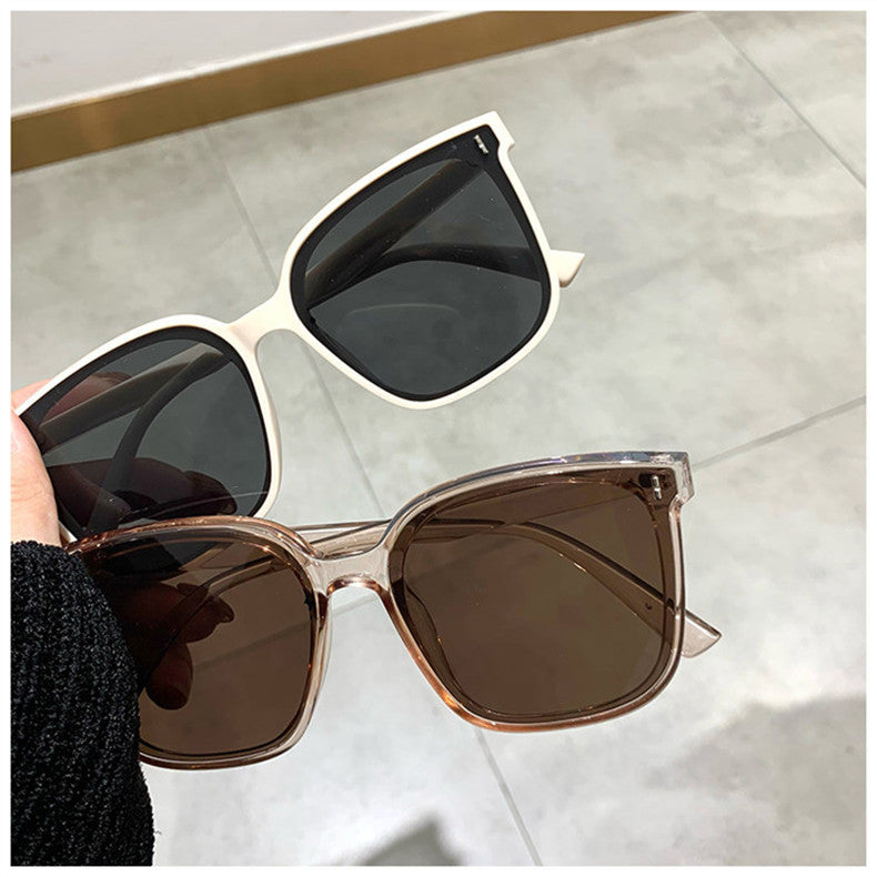 New Glasses Men And Women Sunglasses Black Frame Sunglasses - Lena