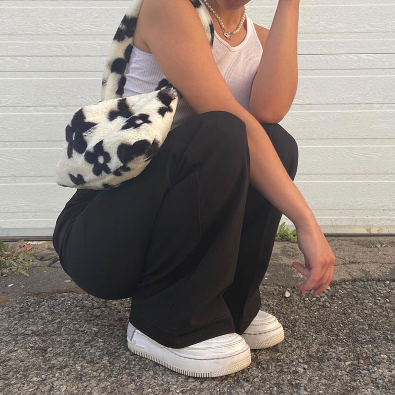 Hyuna Flower Underarm Hair Bag