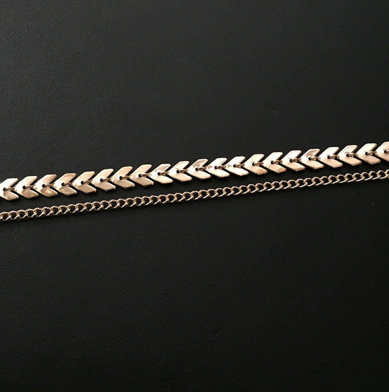 Fishbone Clavicle Chain Sequined Short Necklace Necklace