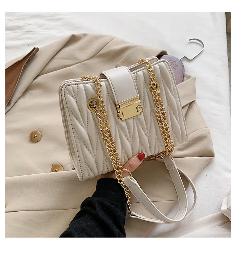 Pleated chain handbag