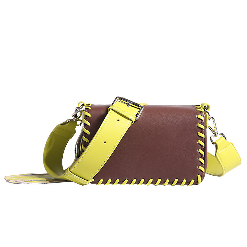 Women's Woven Tassel Contrast Shoulder Bag