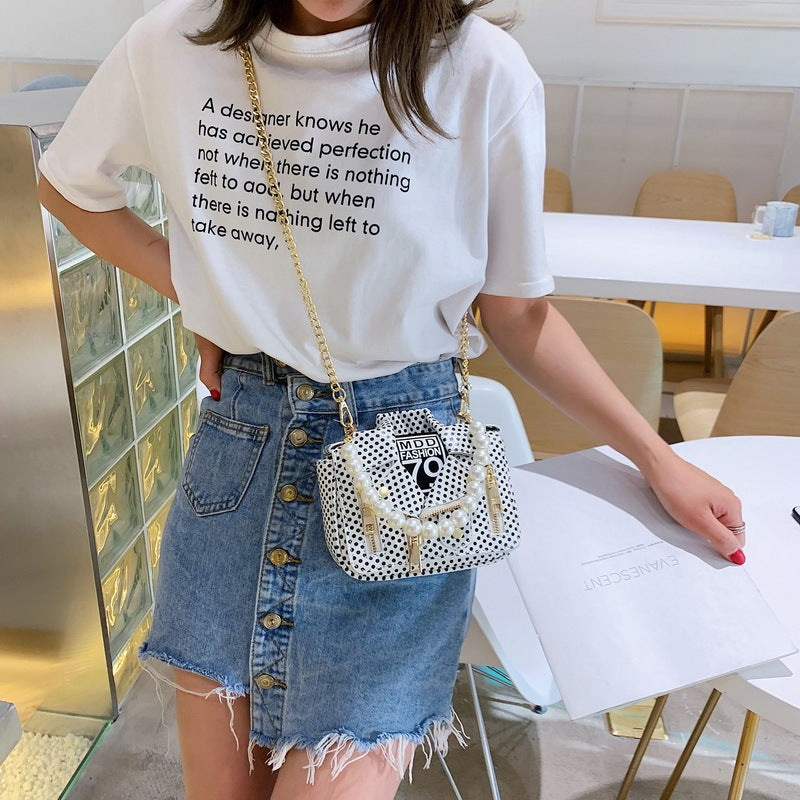 Clothes pearl handbag