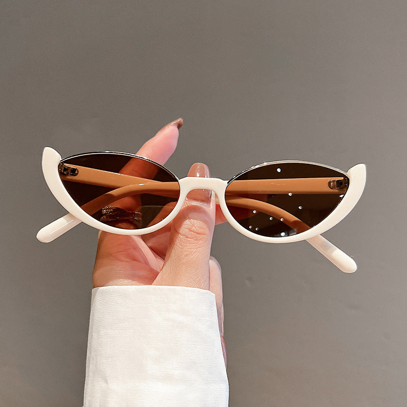 European And American style Minimalist Avant-garde Sunglasses - Lena