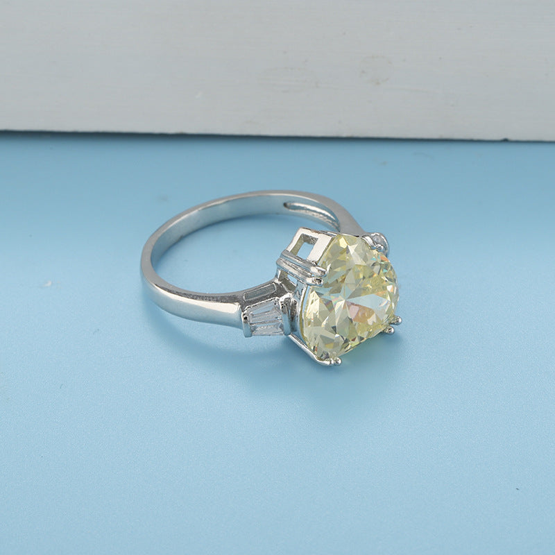 Lemon Yellow Peach Heart Simple Three-dimensional Love Big Main Stone Ring