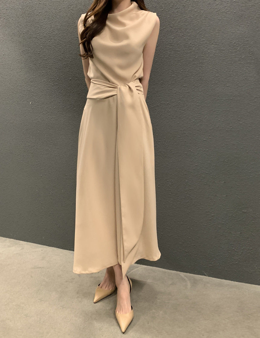 Hei Hei Collar Strap Waisting Sleeveless Vestdress