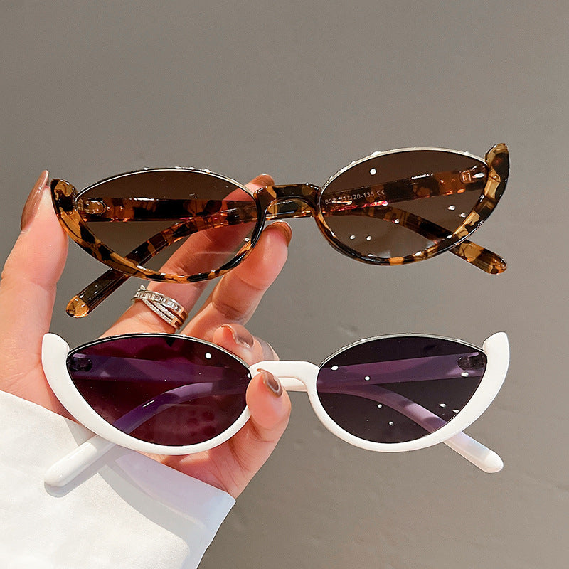 European And American style Minimalist Avant-garde Sunglasses - Lena