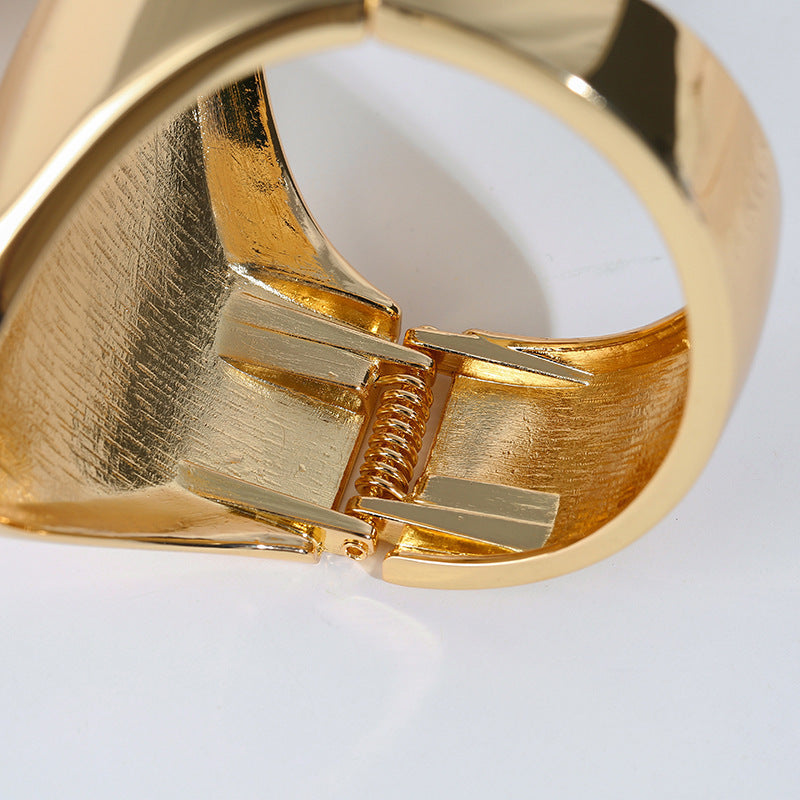 European And American Fashion Bracelets Exaggerated Alloy Star Models